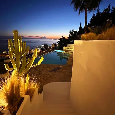 R7- Luxury With Ocean Views Villa Benalmádena
